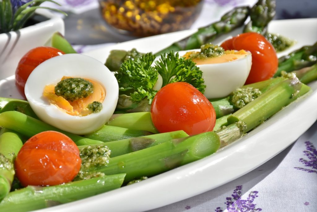 meal, asparagus, dish-1307604.jpg